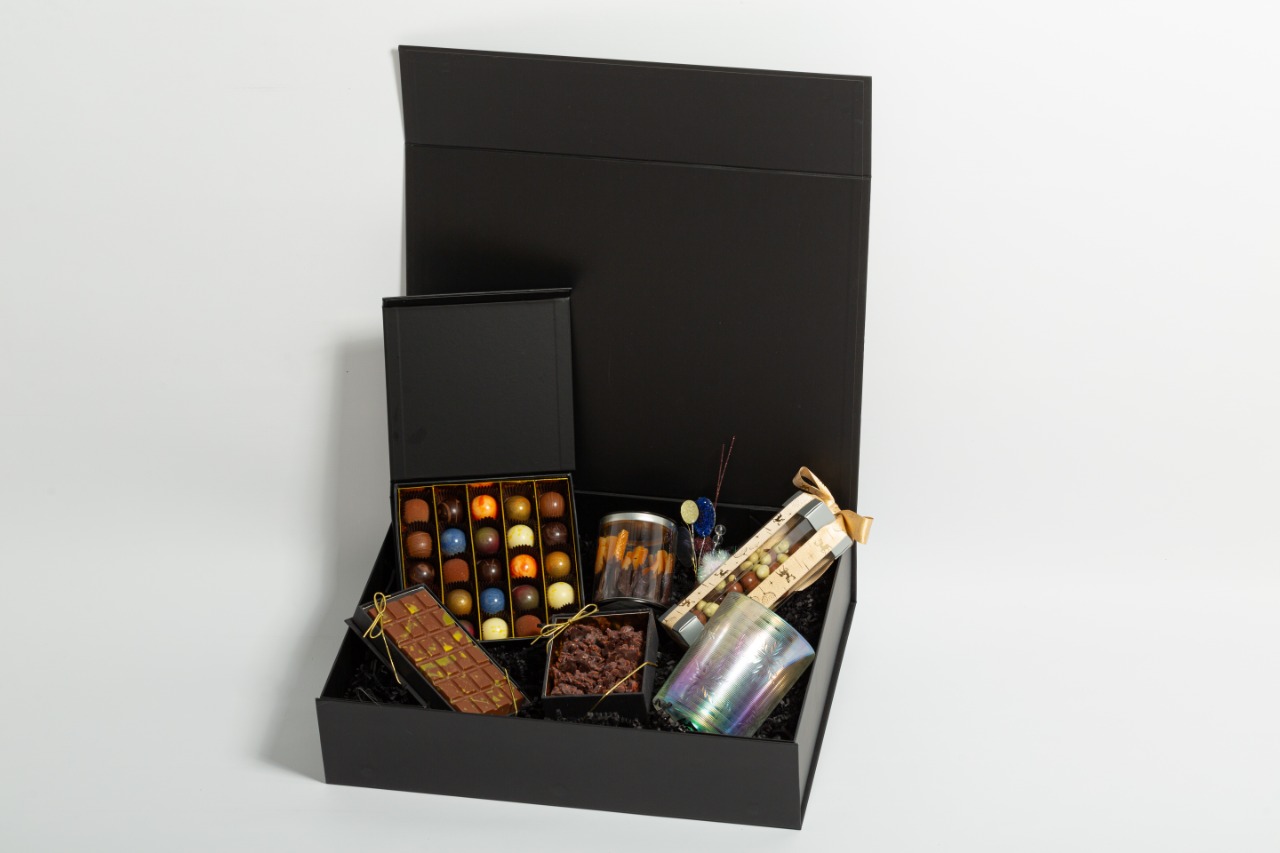 61620783-2a97-4fcf-86ab-c39c192e0e46ZestawduyChocolateLab.jpg