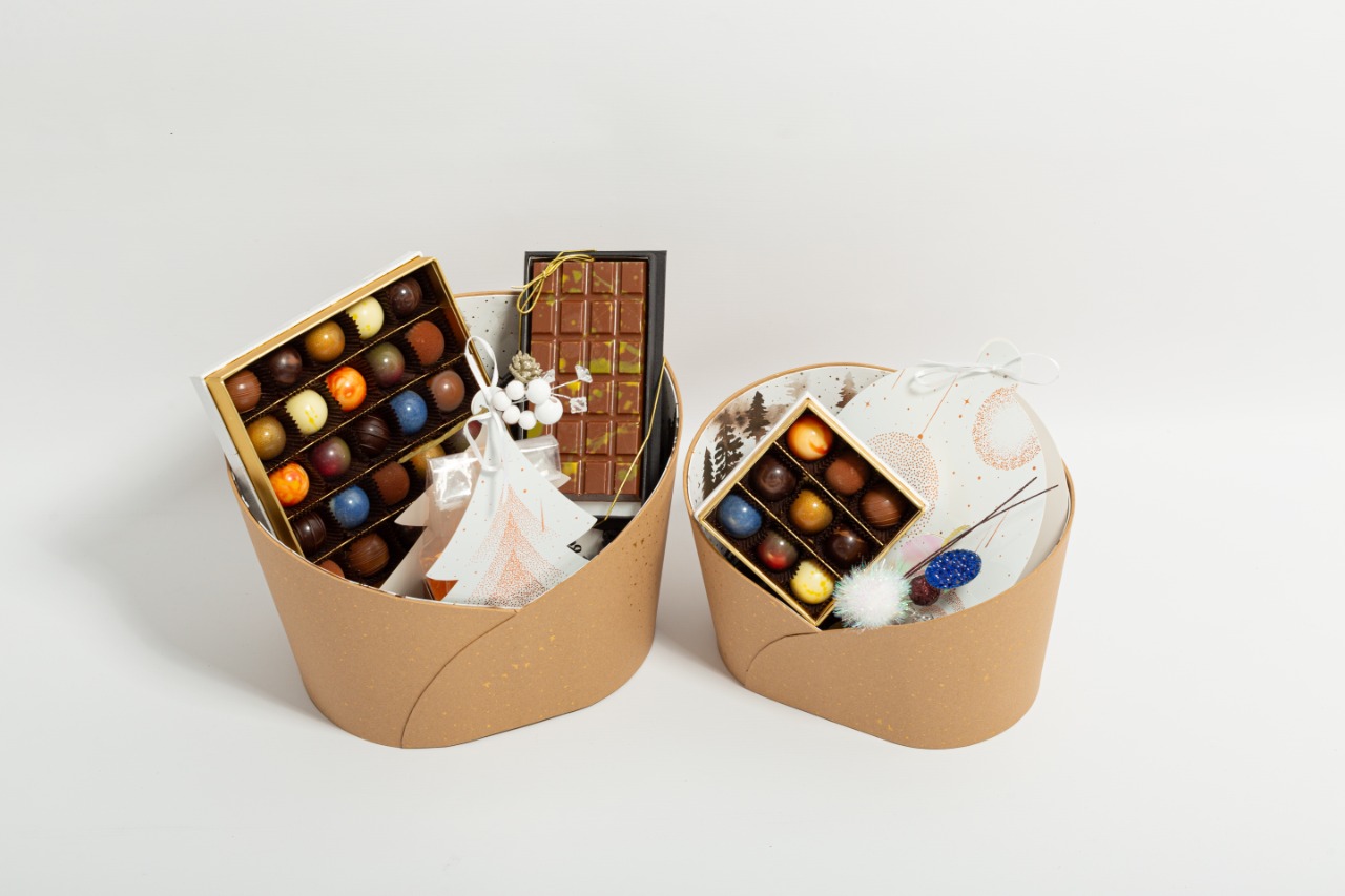 a0f351f7-f24a-4e37-8e8a-40df6a01f30eZestawwkoszuChocolateLab.jpg